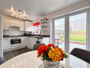 Photo 10- click for photo gallery